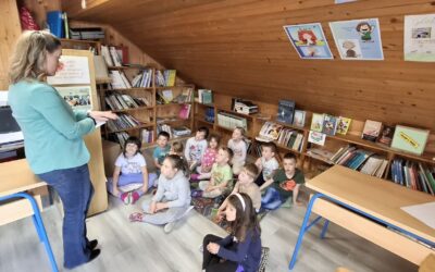 Posjet najmlađih školskoj knjižnici